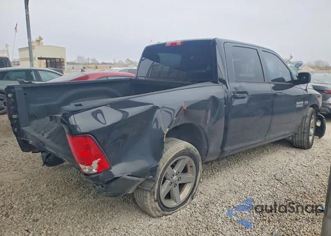 2016 Ram 1500 St z USA, uszkodzony, nr VIN 1C6RR6KT9GS100918